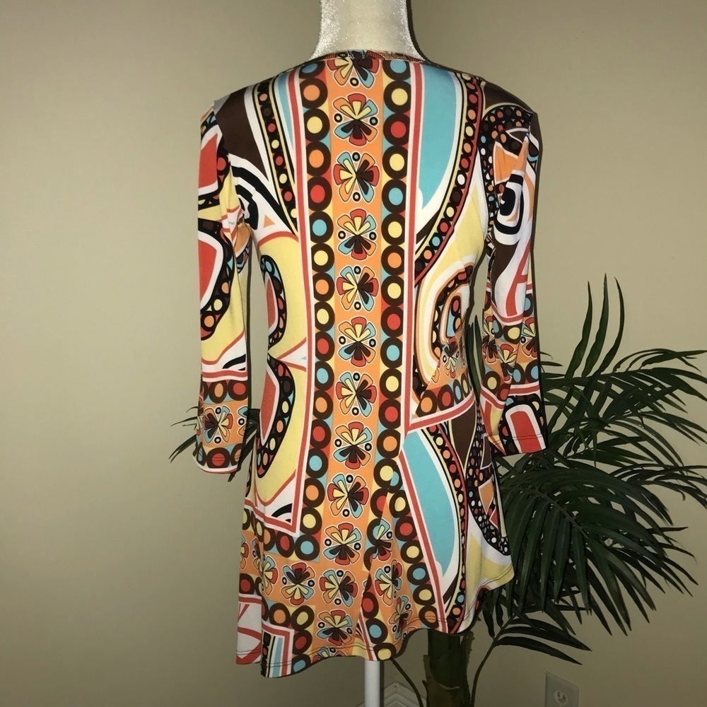 Barbara Lesser Asymmetrical Stretch Top S - Picture 6 of 7